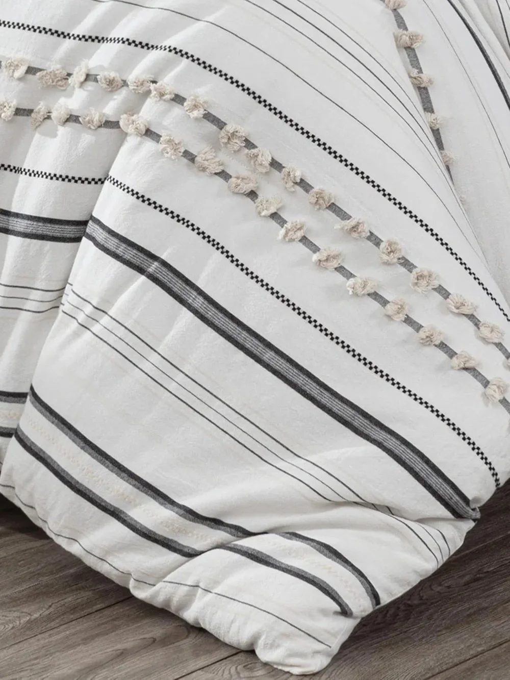 Striped Tassel Queen 3 piece duvet set 100% cotton